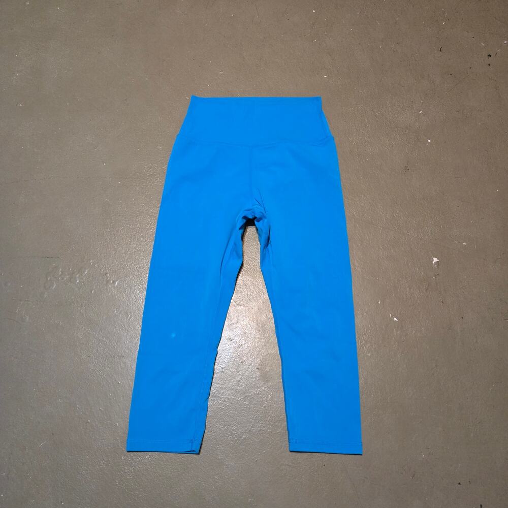 BuffBunny Collection Mid Rise Blue Cropped Athletic Leggings Women's Size Medium